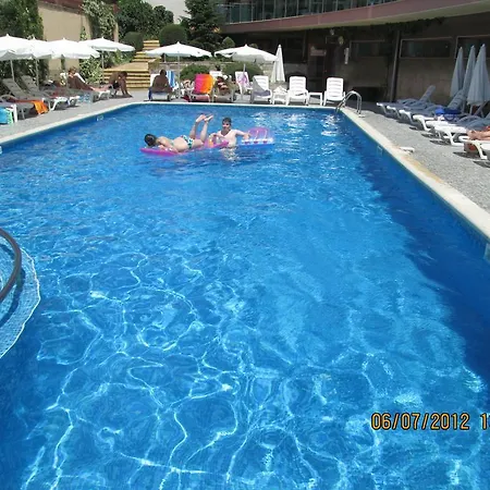 Sunny Bay Aparthotel-2
